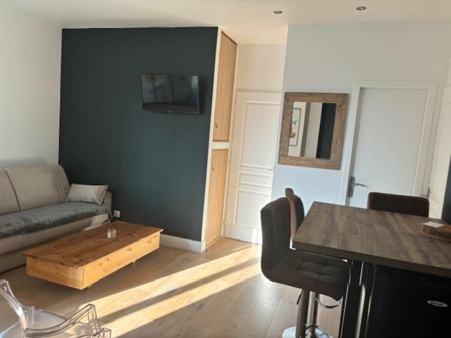 Studio Totalement Renove En Plein Centre-Ville Devant La Prefecture De Lyon Extérieur photo